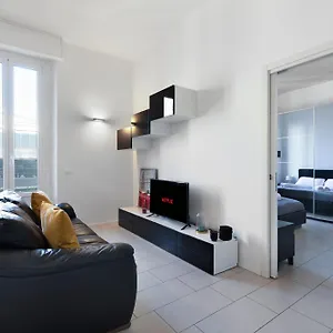 Nam House & Posto Auto Appartamento Milano